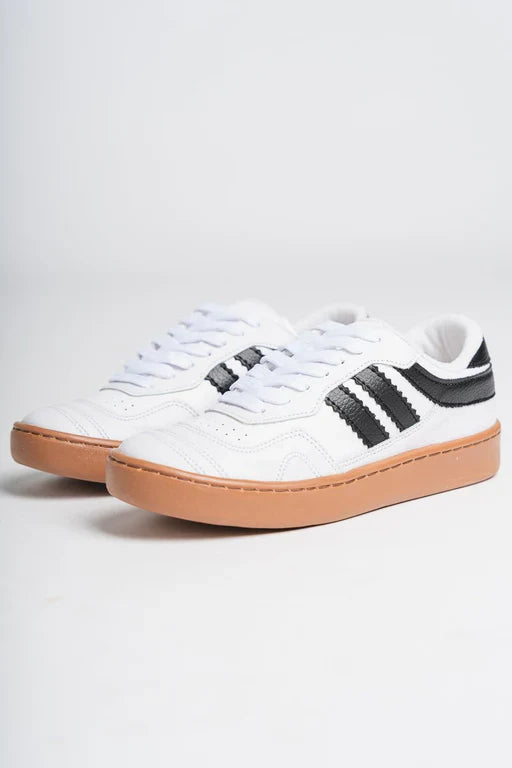 Sportieve sneaker wit en zwart