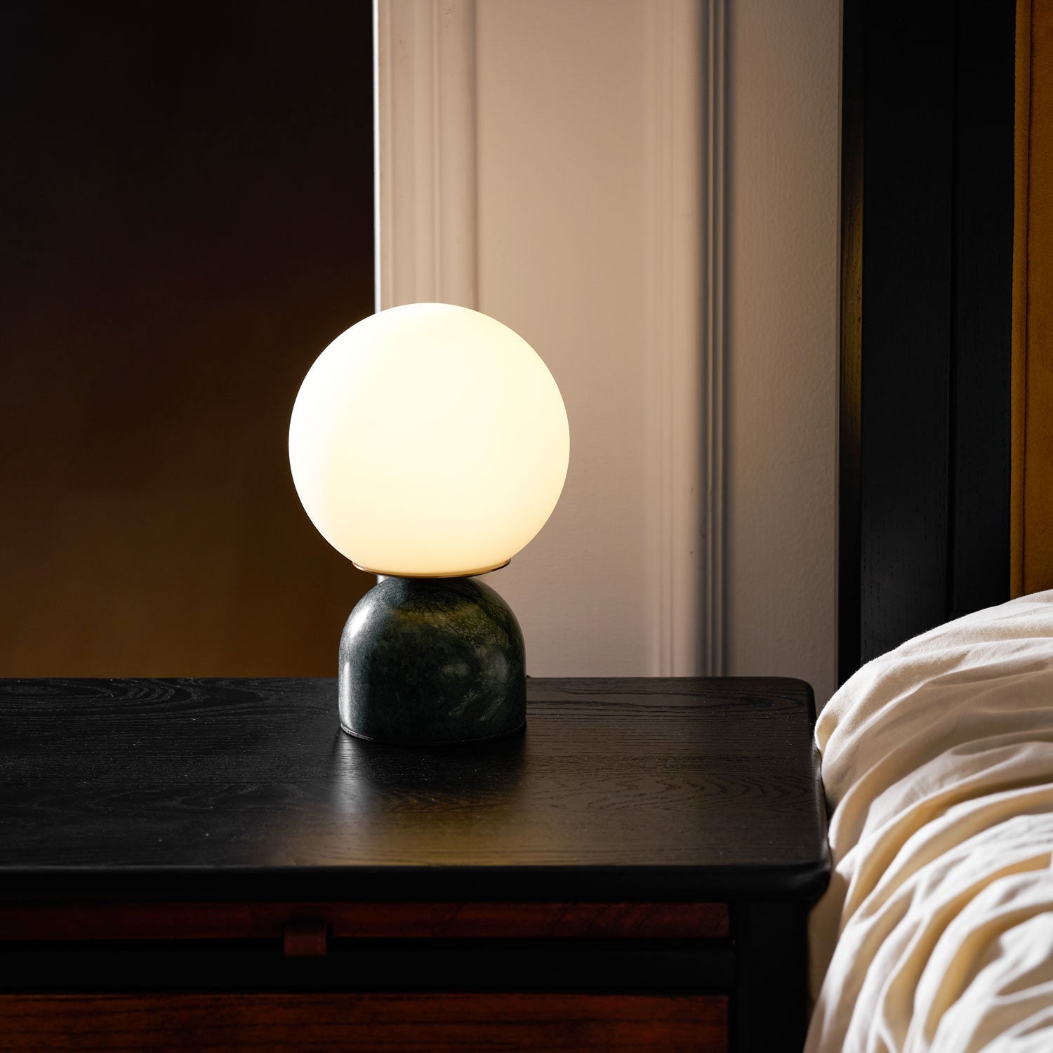 Dirella - Contemporary Sphere Marble Table Lamp