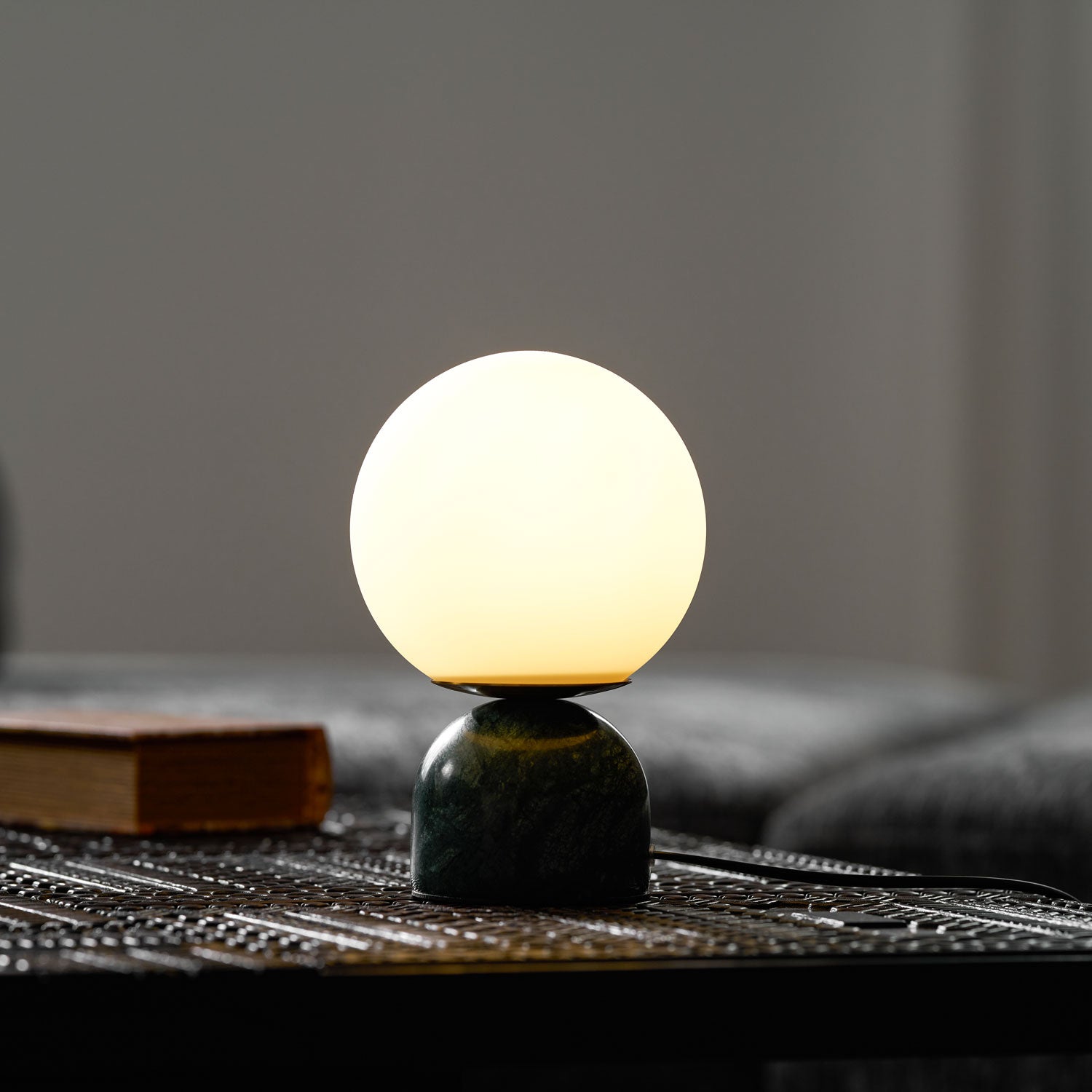 Dirella - Contemporary Sphere Marble Table Lamp