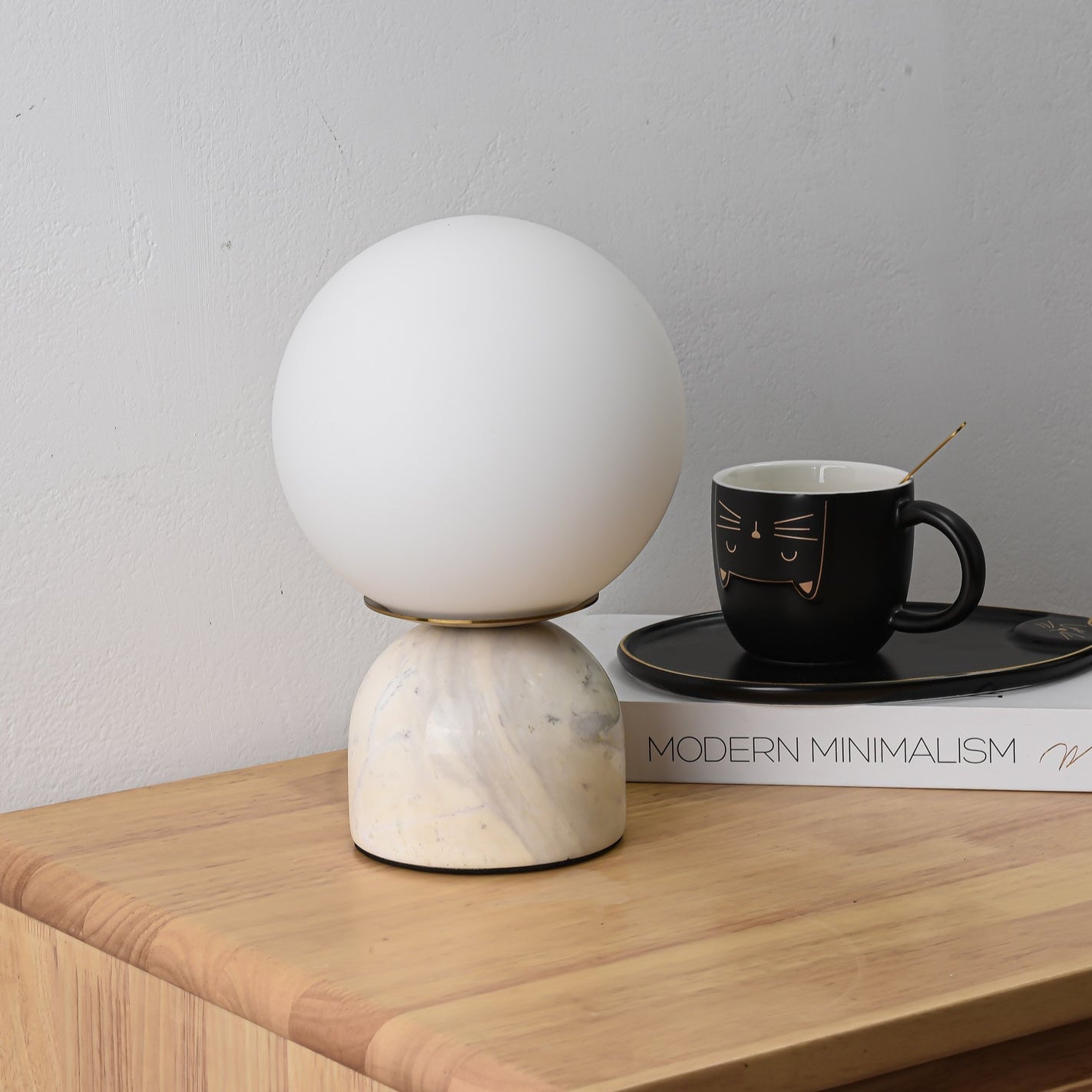 Dirella - Contemporary Sphere Marble Table Lamp