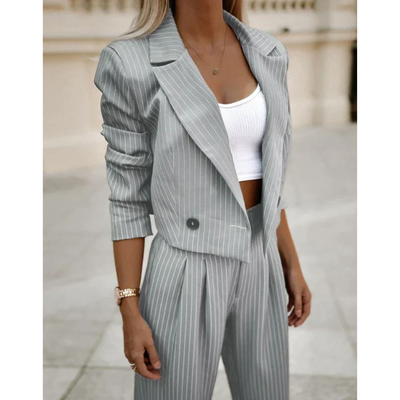 Giselle - Comfortable Women's Suit