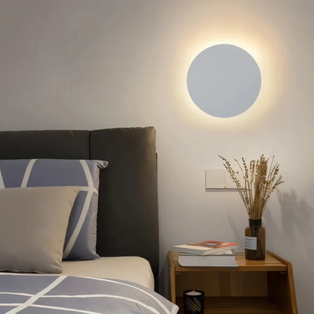 Oriona – Modern Round LED Wall Light