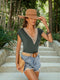 Vera | V-hals T-shirt met Kantdetails en Elegante Pasvorm