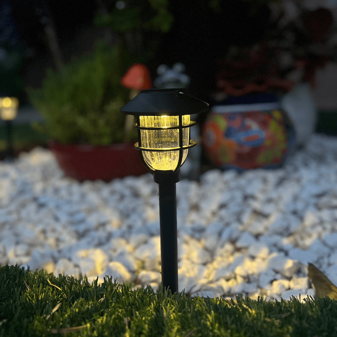 Velorian – Vintage Solar LED Path Light Cage Design