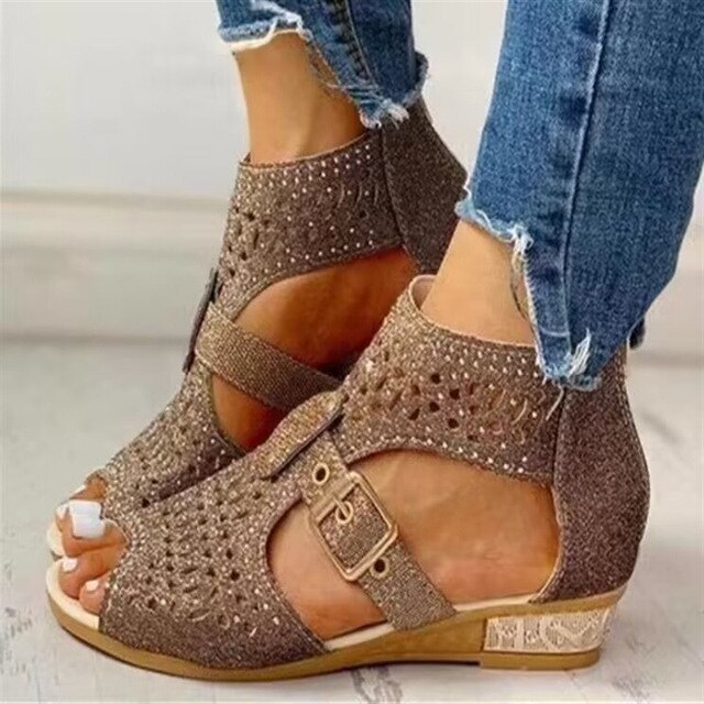 IRIS - Low-heeled orthopedic sandals