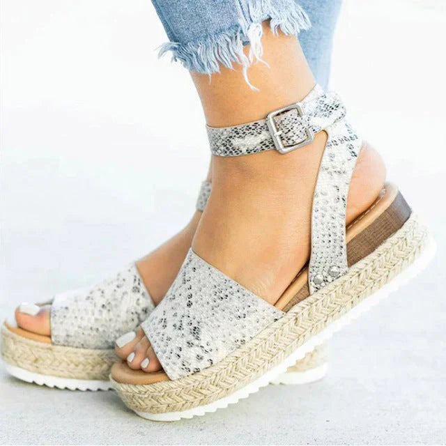 Eliza - Fashionable sandals for women