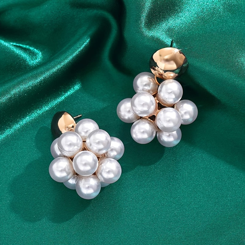 Yara | Luxe Statement Oorbellen met Parelontwerp