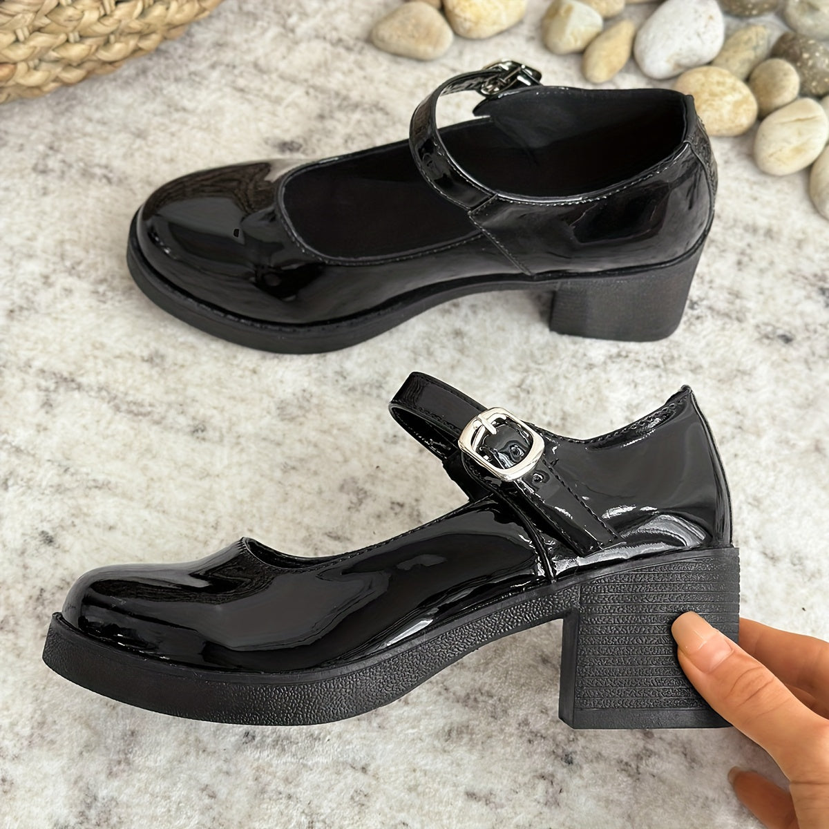 Elise | Elegant Mary Jane pumps with a comfortable block heel