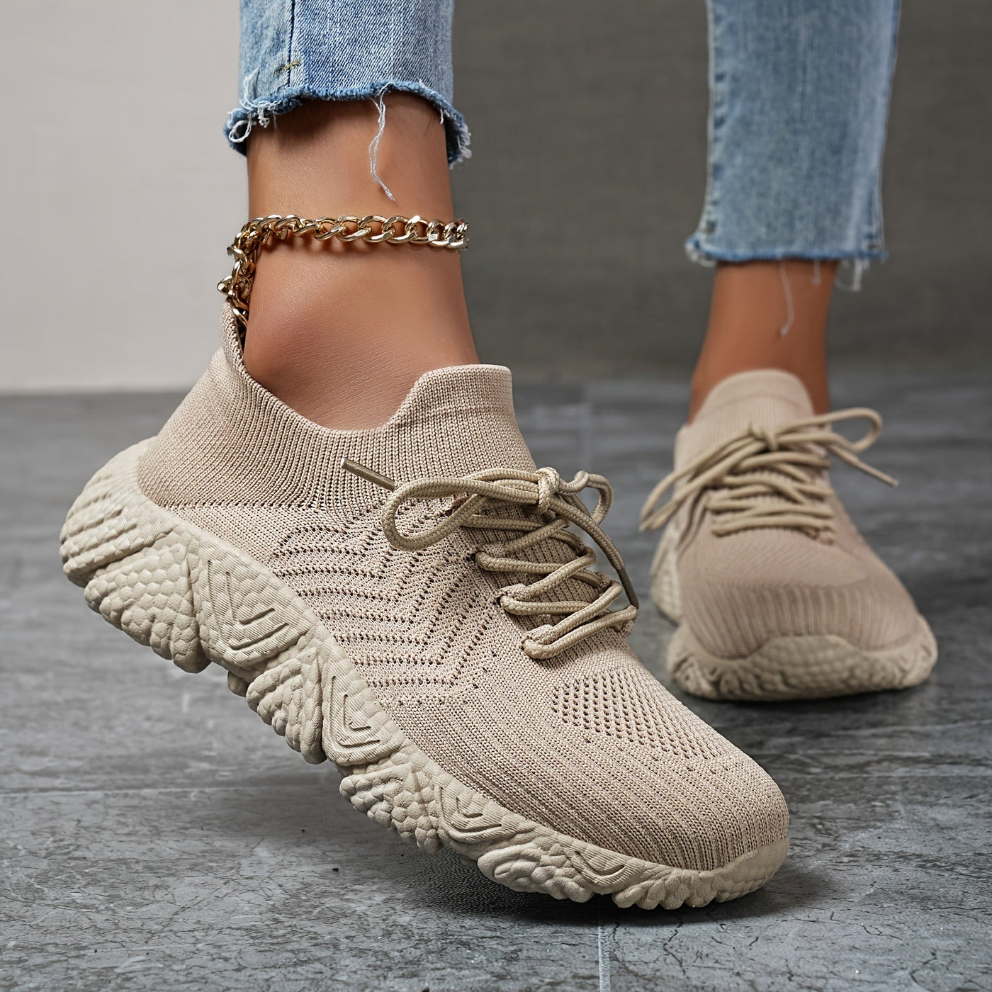 Sophie | Ademende lage sneakers in effen kleur