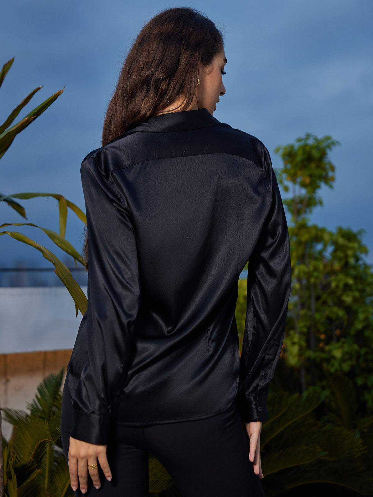 Clemence - Moderne Militaire Chic Dames Overhemd met Revers
