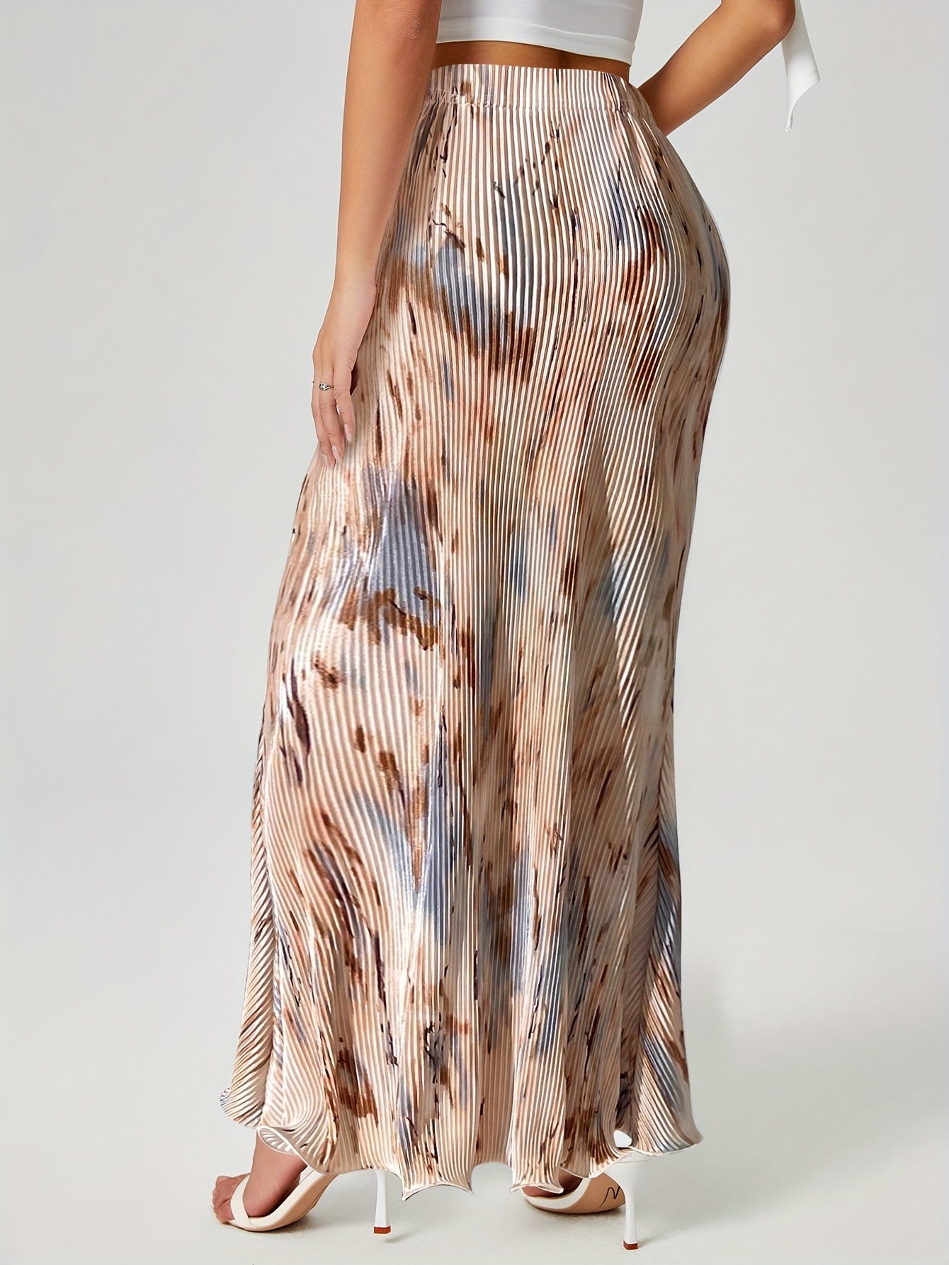 Luna | High-waisted, pleated, tie-dyed maxi skirt