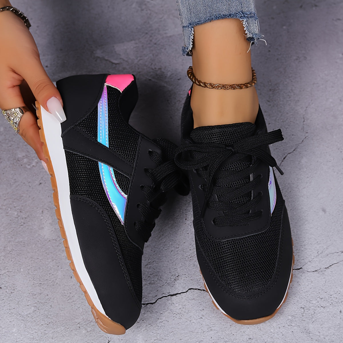 Joyce | Breathable black casual women's sneaker