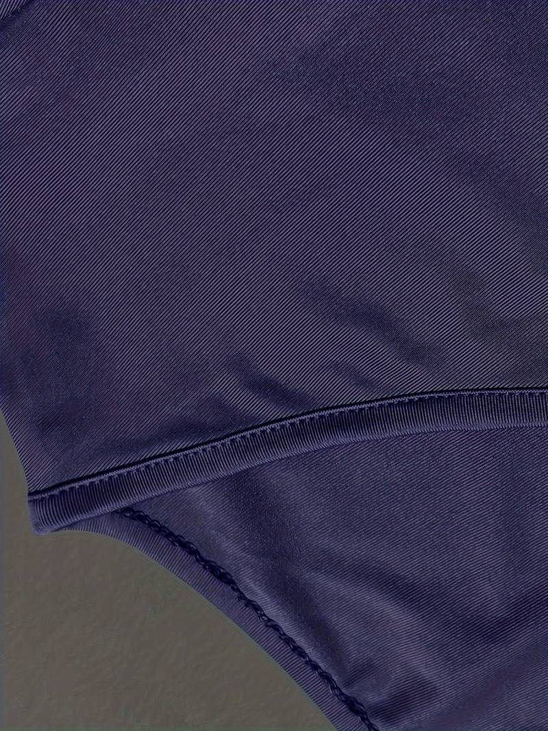 Julia | Long-sleeved top with a V-neck