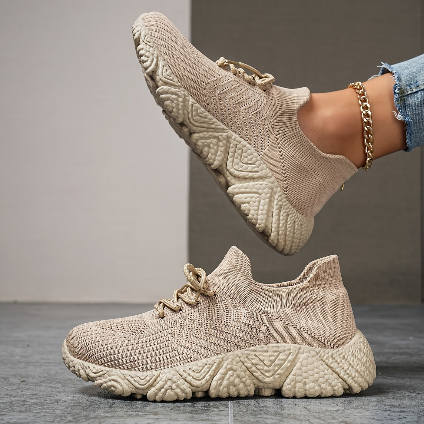 Sophie | Ademende lage sneakers in effen kleur