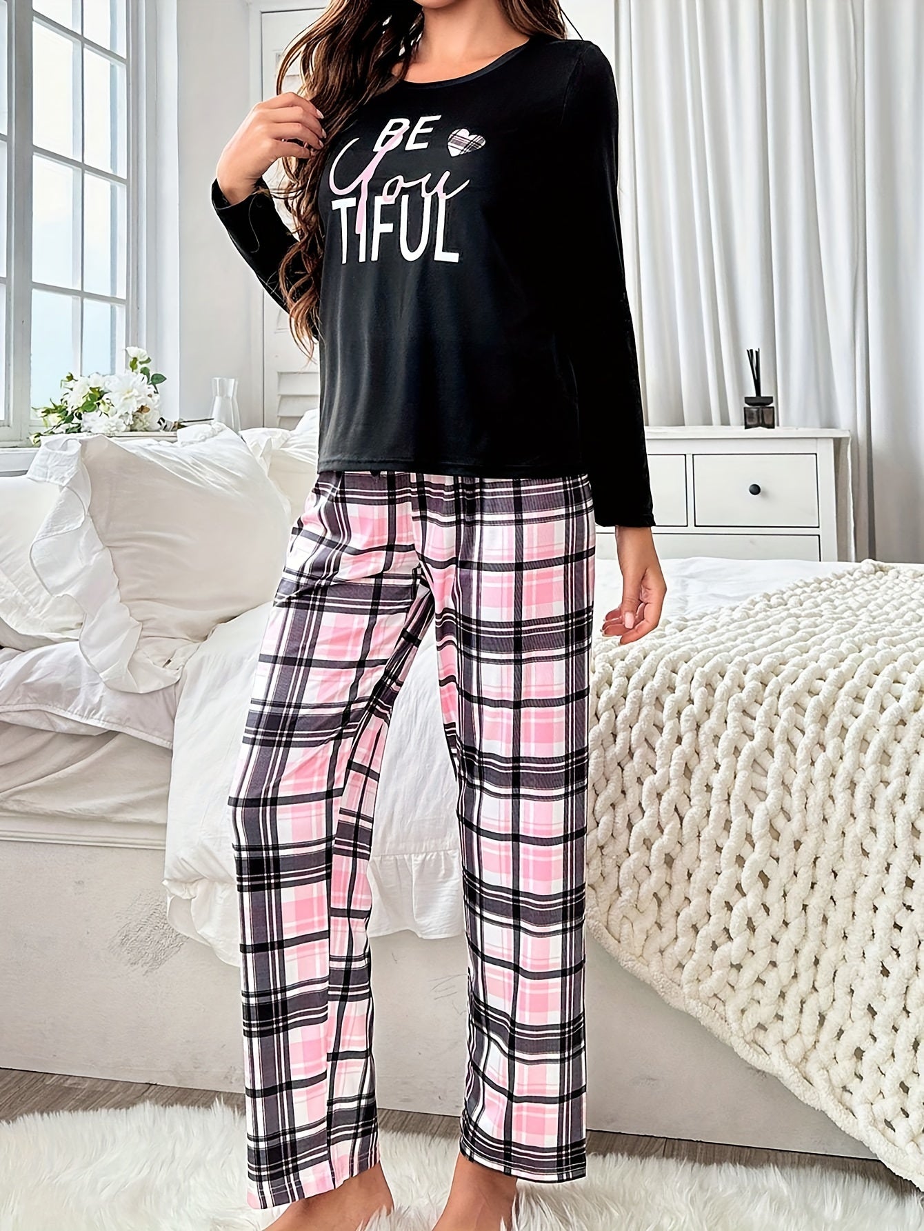 Sophie | Geruite pyjama set met lange mouwen en elastische broek