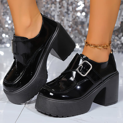 Luna | Fashionable women's platform pumps with buckle closure
