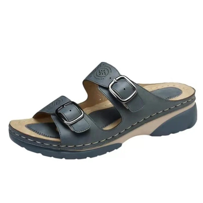 Amira – Geperforeerde Buckle Sandalen