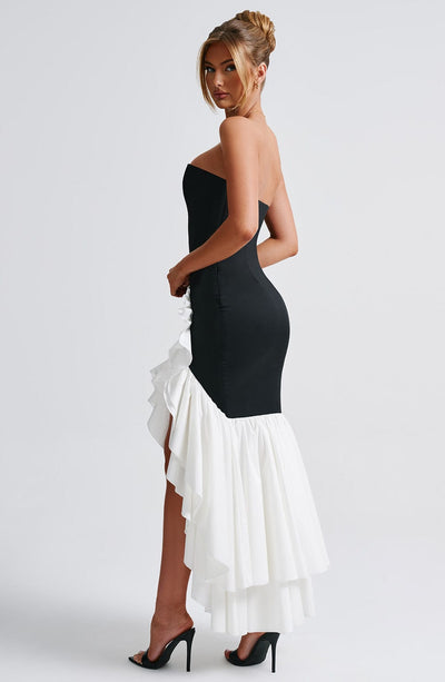 Darlene - Stijlvolle strapless jurk met zijsplit