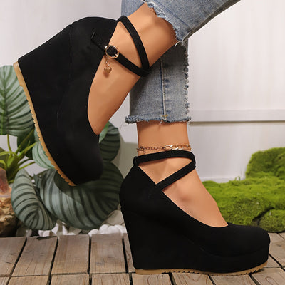 Elena | Elegant women's pumps with wedge heel