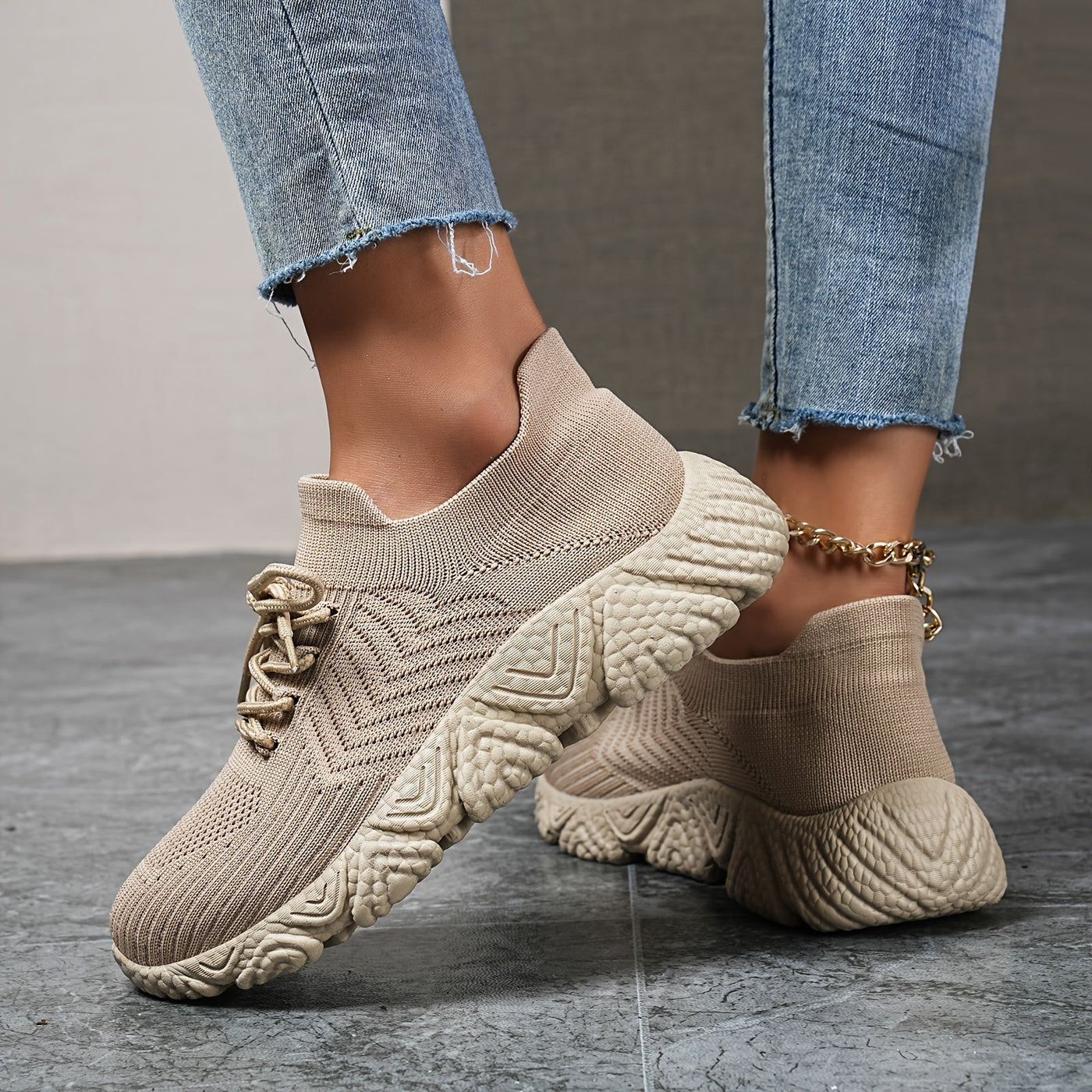 Sophie | Ademende lage sneakers in effen kleur