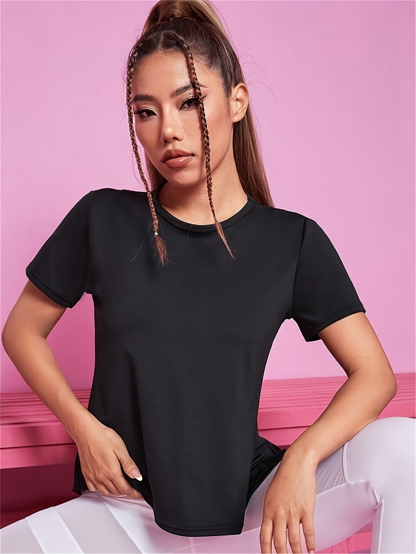 Lotte | Quick-drying women's sports shirt with short sleeves and breathable mesh contrast