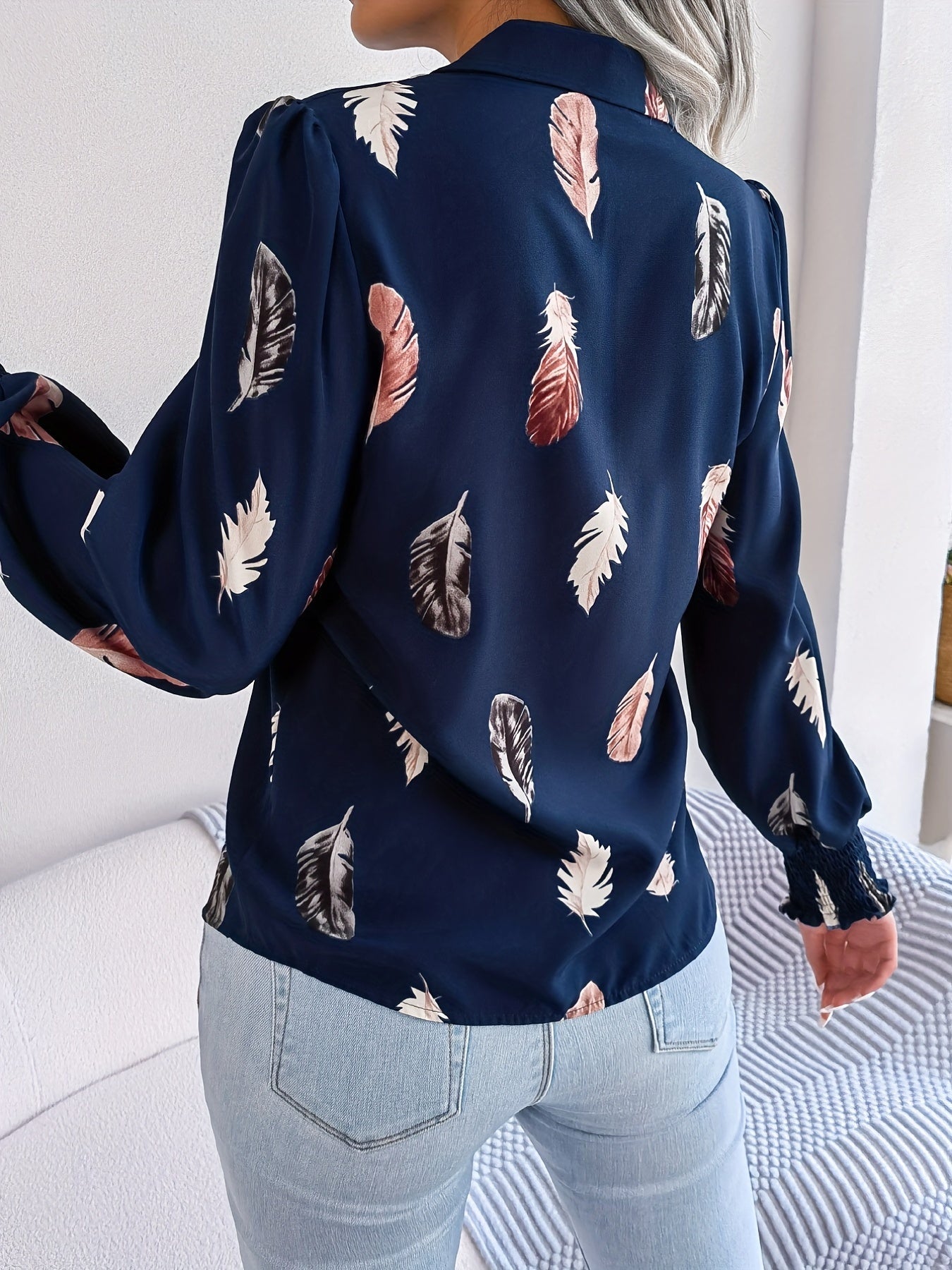 Lotte | Casual shirt with feather print and lantern sleeves
