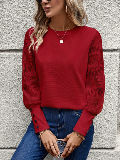 Liv | Floral lace elegant T-shirt with round neck