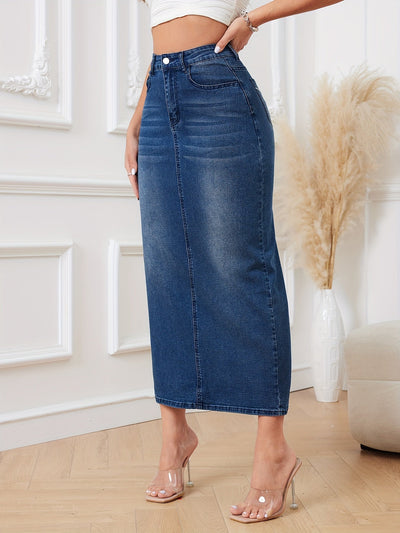 Elin | Fashionable denim midi skirt with intricate pattern