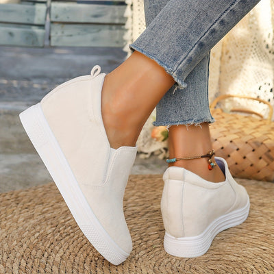 Nina | Effenkleurige casual verhogende dames sneakers