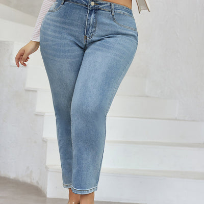 Lotte | Plus size casual jeans with high waist and straight legs