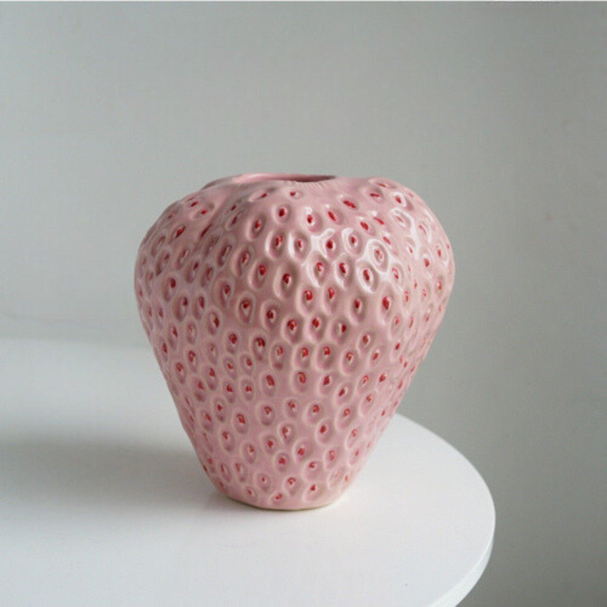 Sirelan - Strawberry Ceramic Decorative Vase