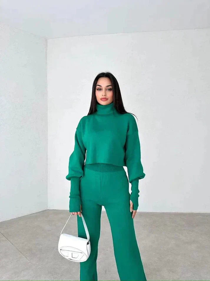 Giordana - Two-Piece Turtleneck Set
