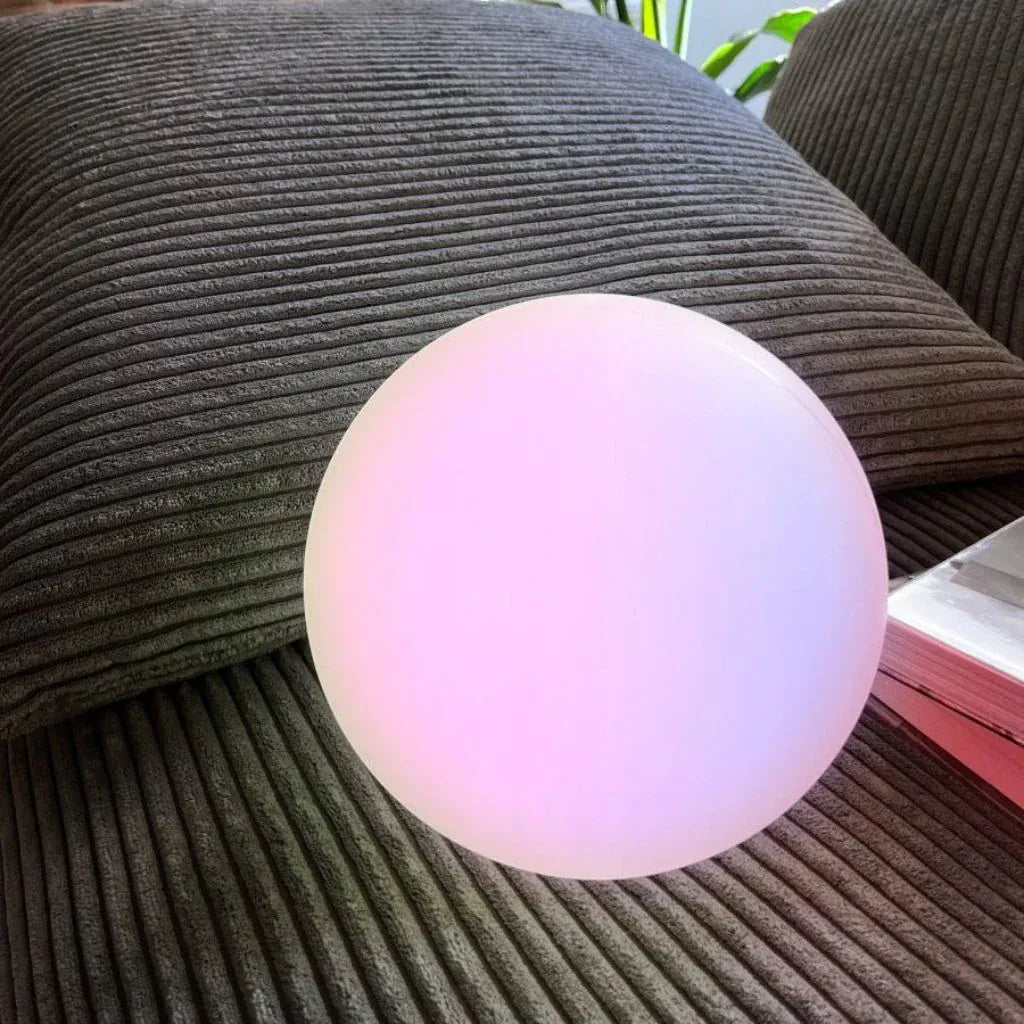 Lunoré – Cordless LED Globe Moon Table Lamp