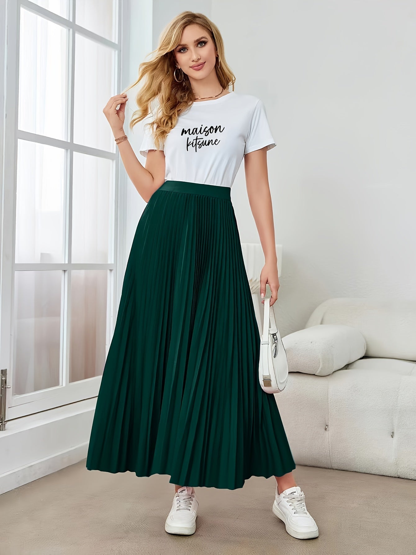 Evelien | Plain-colored pleated midi skirt with elastic waist