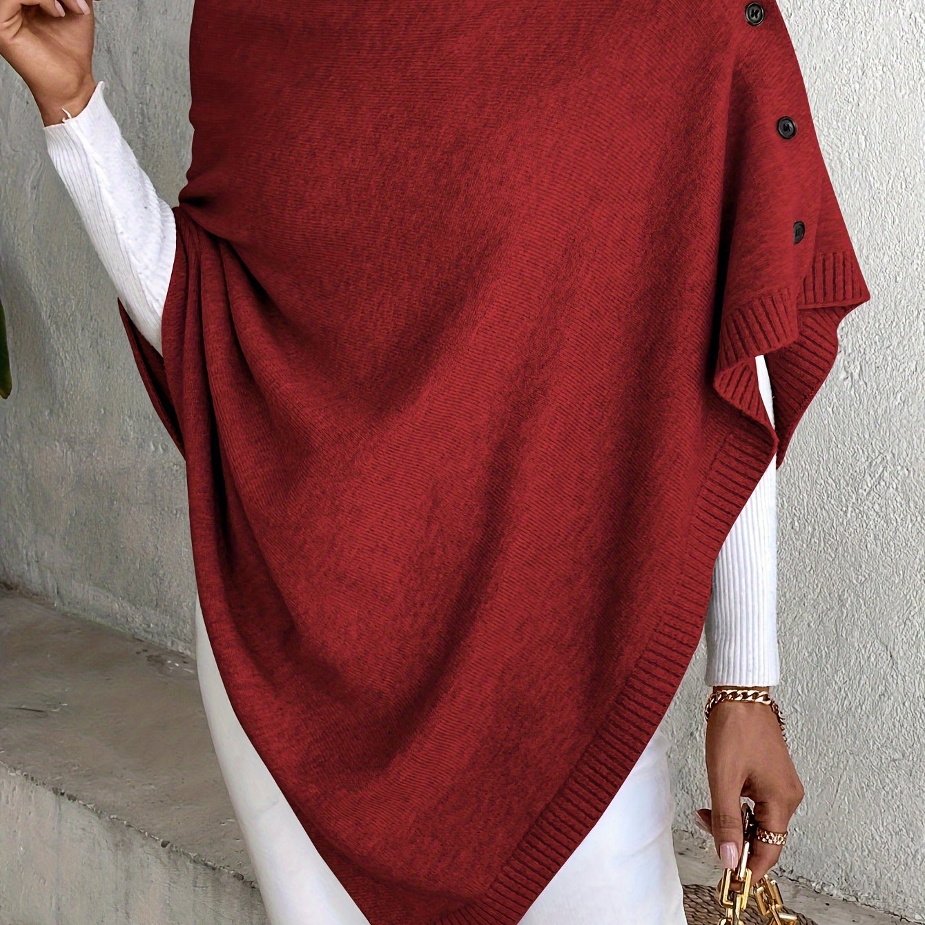 Eva | Plain knitted cape