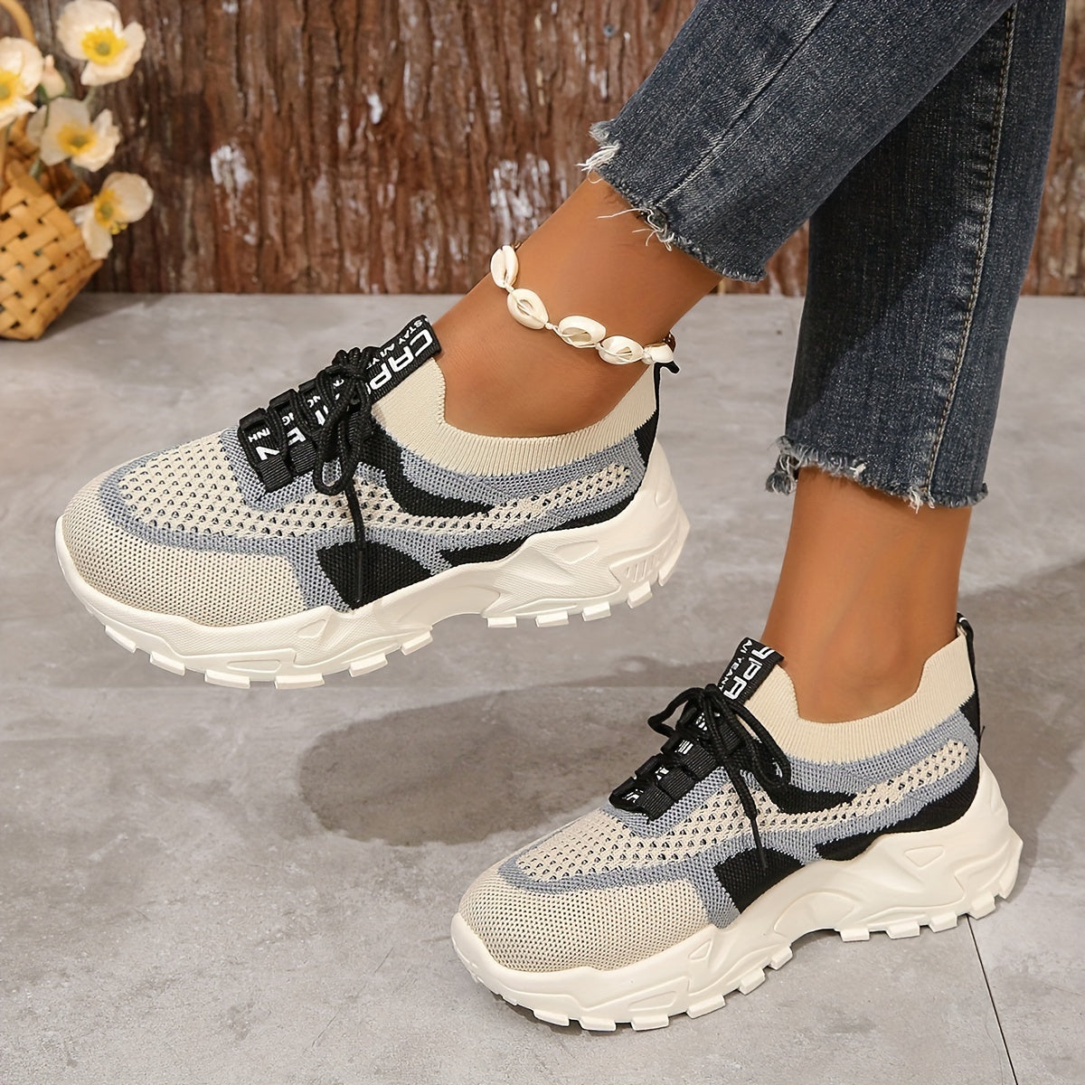 Leah - Comfortable Summer Sneakers 