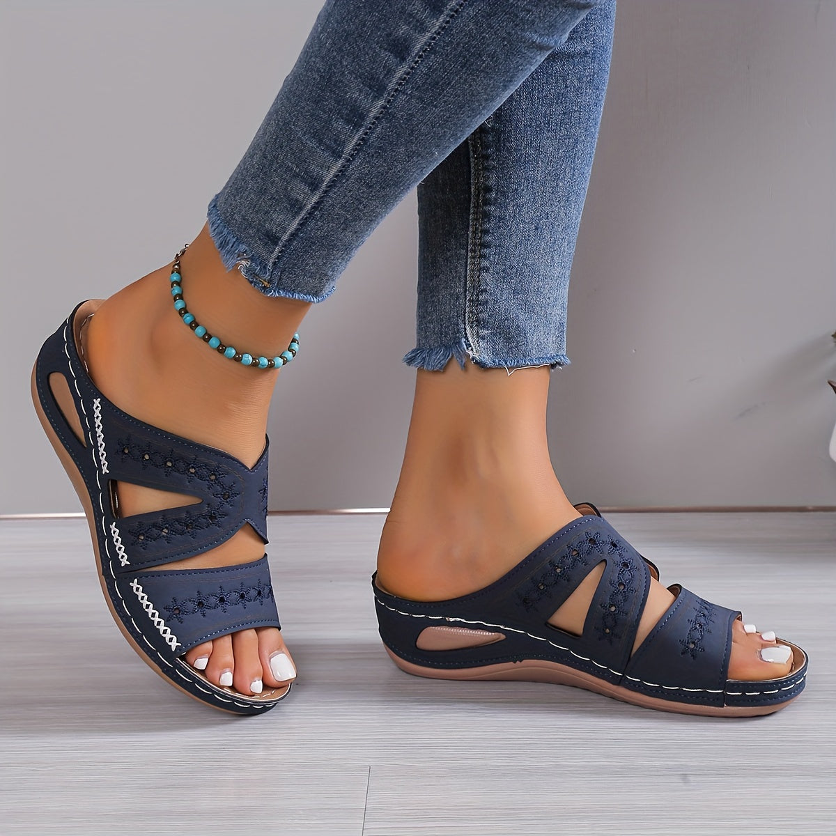 Lightweight Sandals