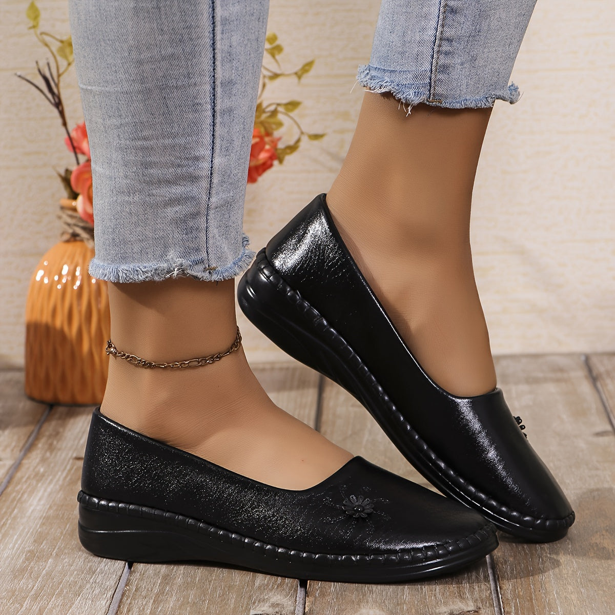 Sanne | Casual dames instappers met strikdetail