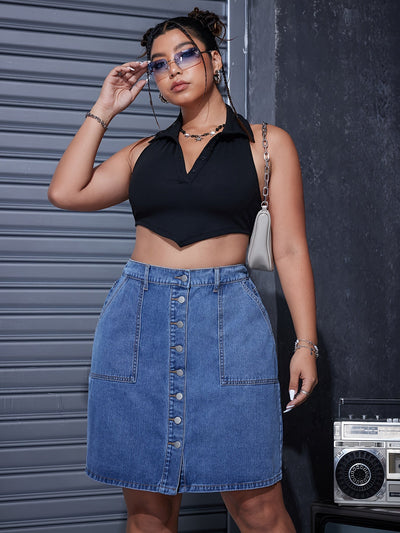 Evelien | Plus size casual denim skirt with large pockets and button closure