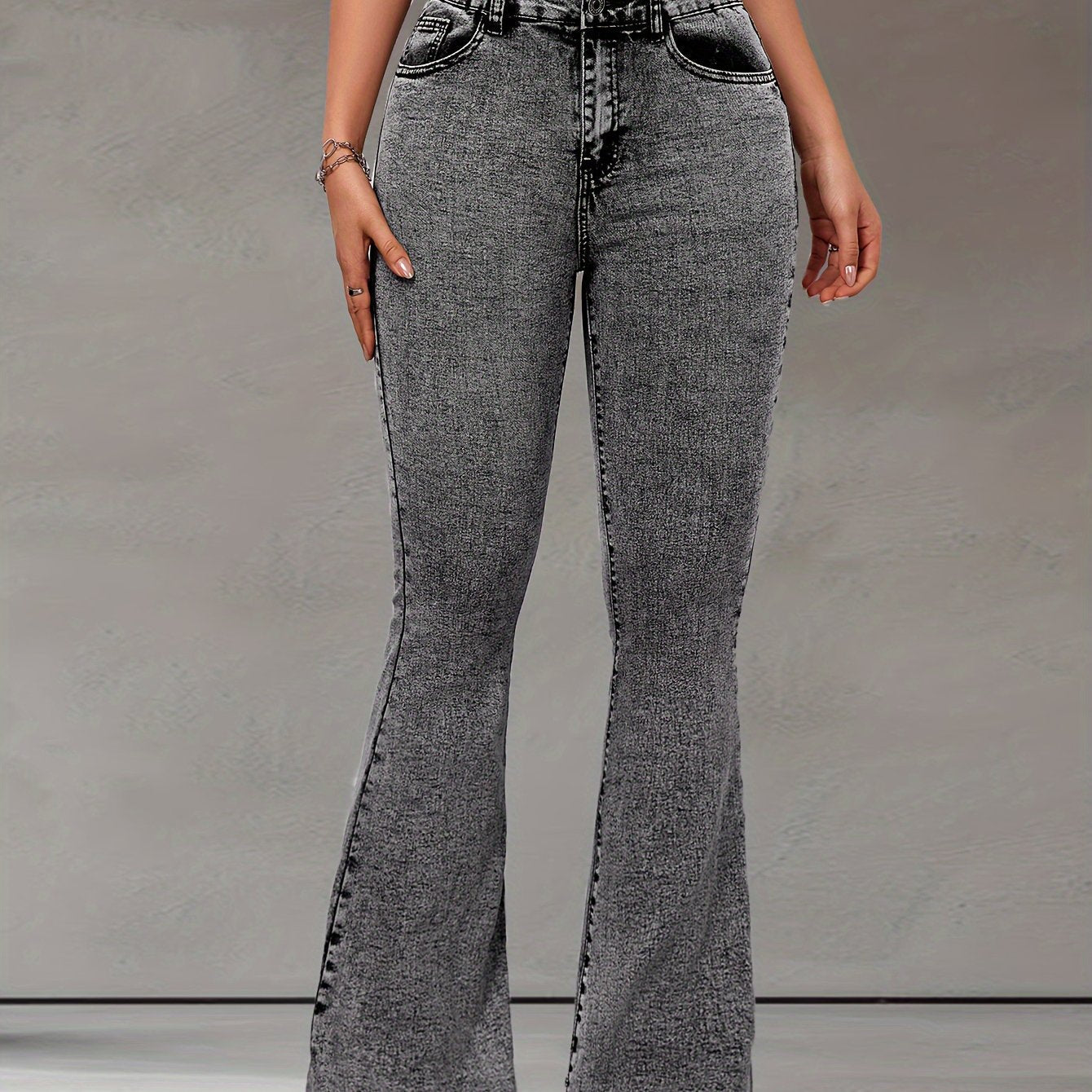 Elise | Stretch denim flared leg jeans in an elegant solid color