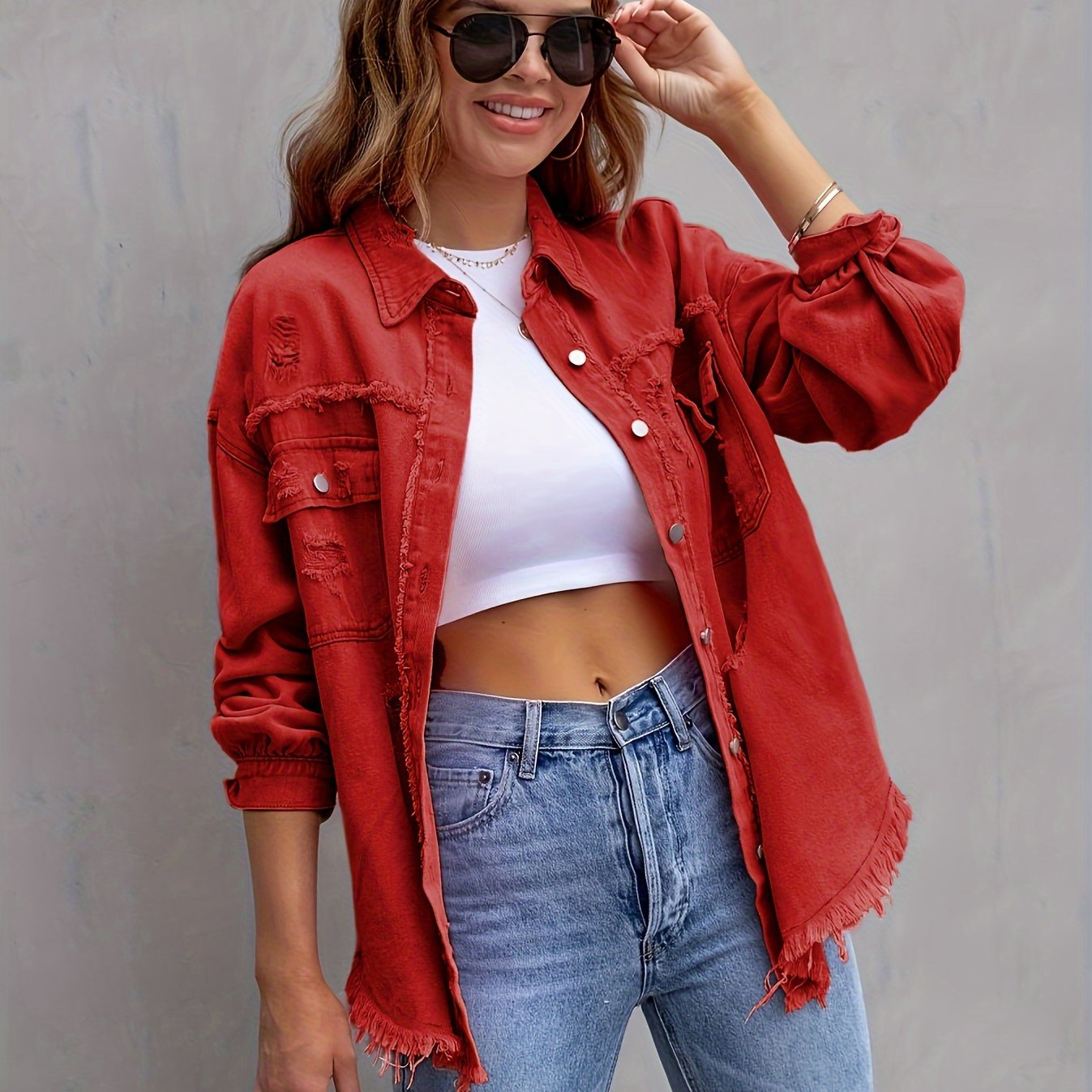Mara | Plus size denim jas met gescheurde ruwe zoom