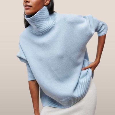 Knitted Women's Sweater with Turtleneck – Oversized Design