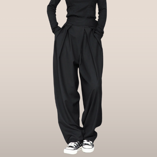 Women's high-waist pleated trousers – Wide legs with a relaxed fit 