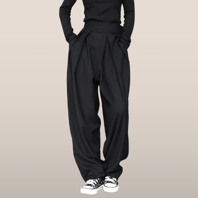 Women's high-waist pleated trousers – Wide legs with a relaxed fit 