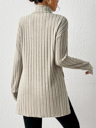 Nina | Geribbelde coltrui met split