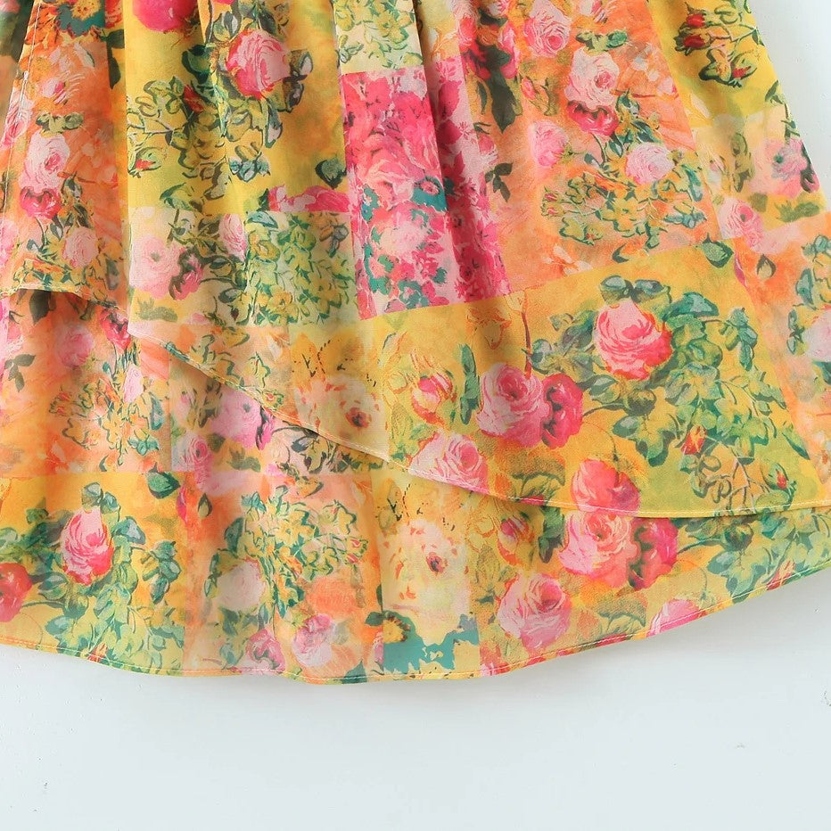 Felicity - Flowing camisole with watercolor floral print