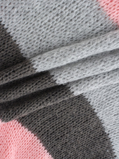 Eline | Elegante gestreepte gebreide jurk met lange mouwen