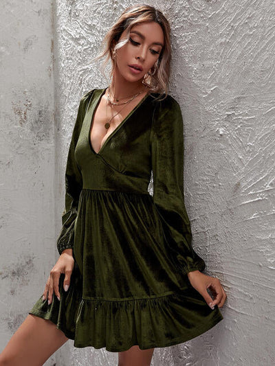 Lara - elegant fluwelen jurk met ruches