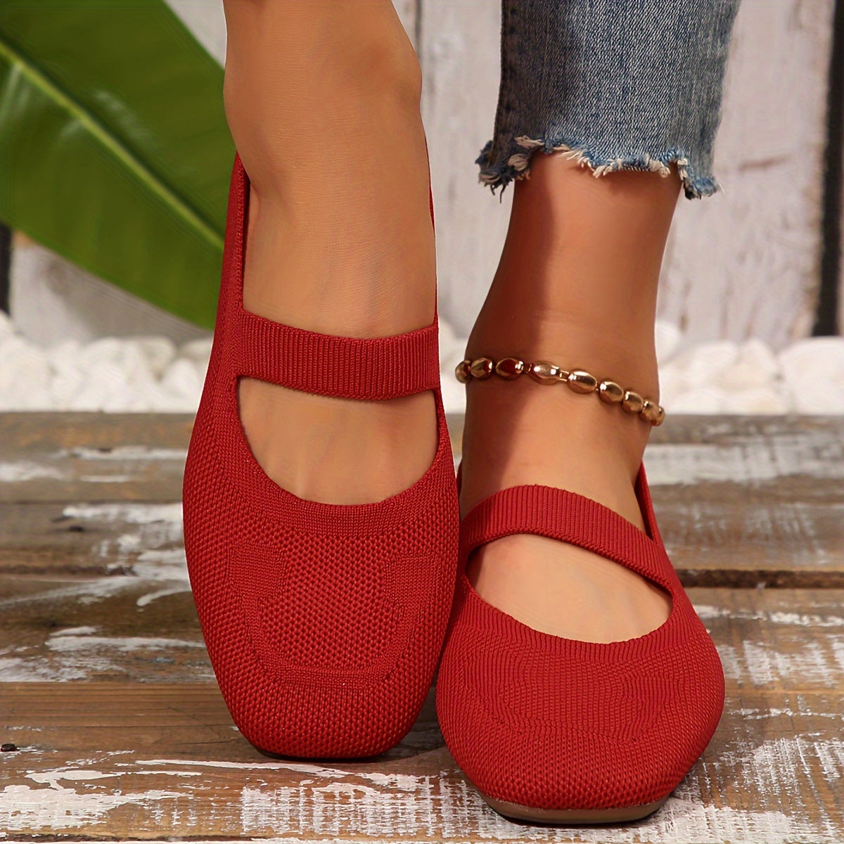 Lize | Plain colored ballet flats with a strappy back