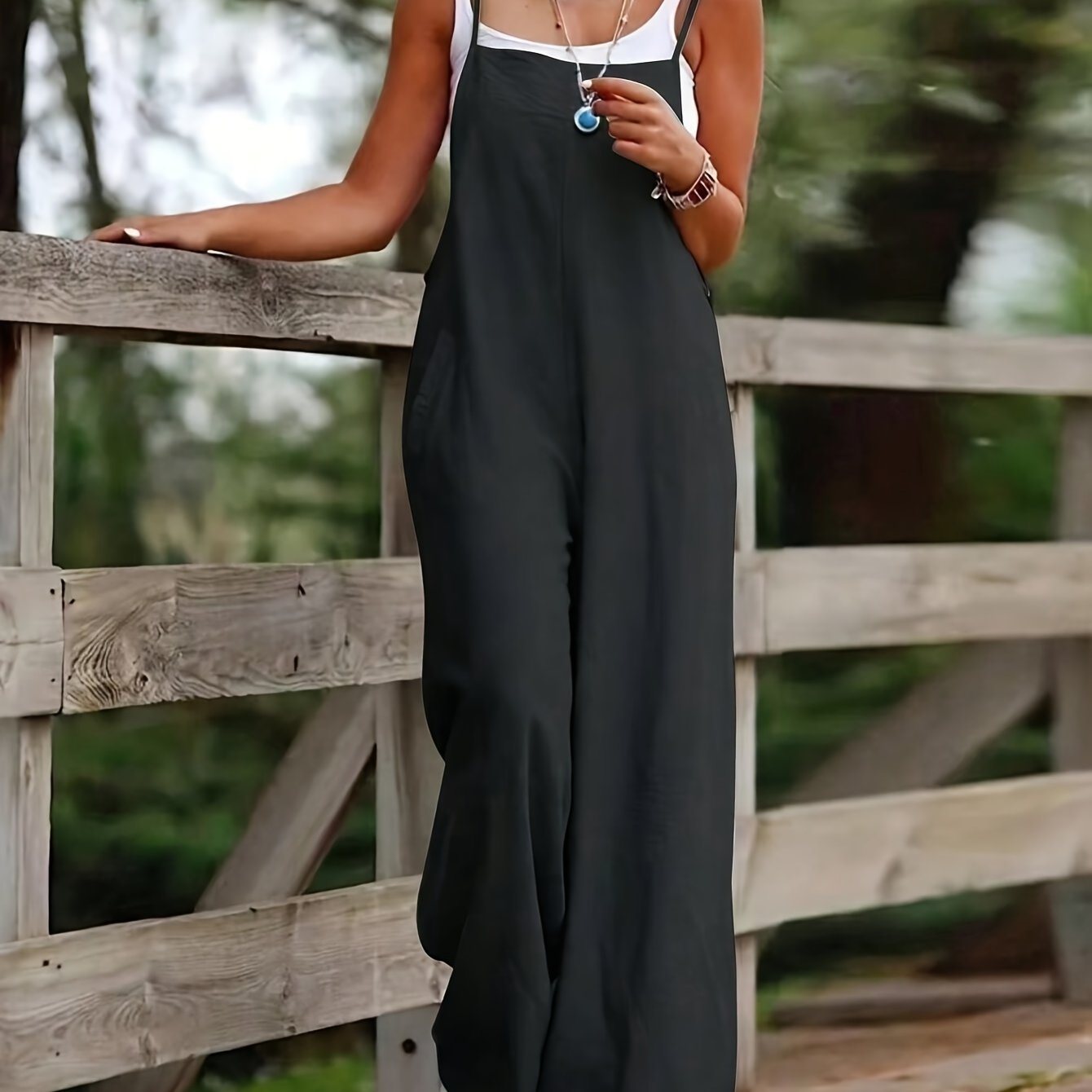 Nina | Effen zwarte denim tuinbroek